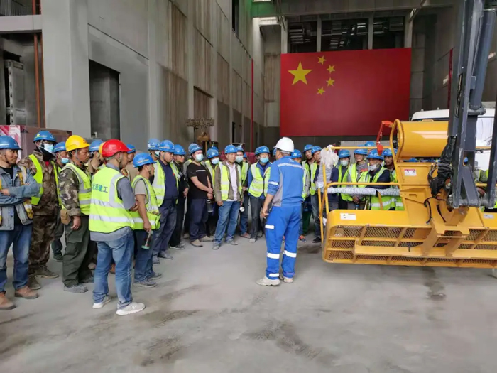 表扬信+锦旗!这是欧冠网址_欧冠(中国)
的责任与温度-2.jpg 表扬信+锦旗!这是欧冠网址_欧冠(中国)
的责任与温度-2.jpg